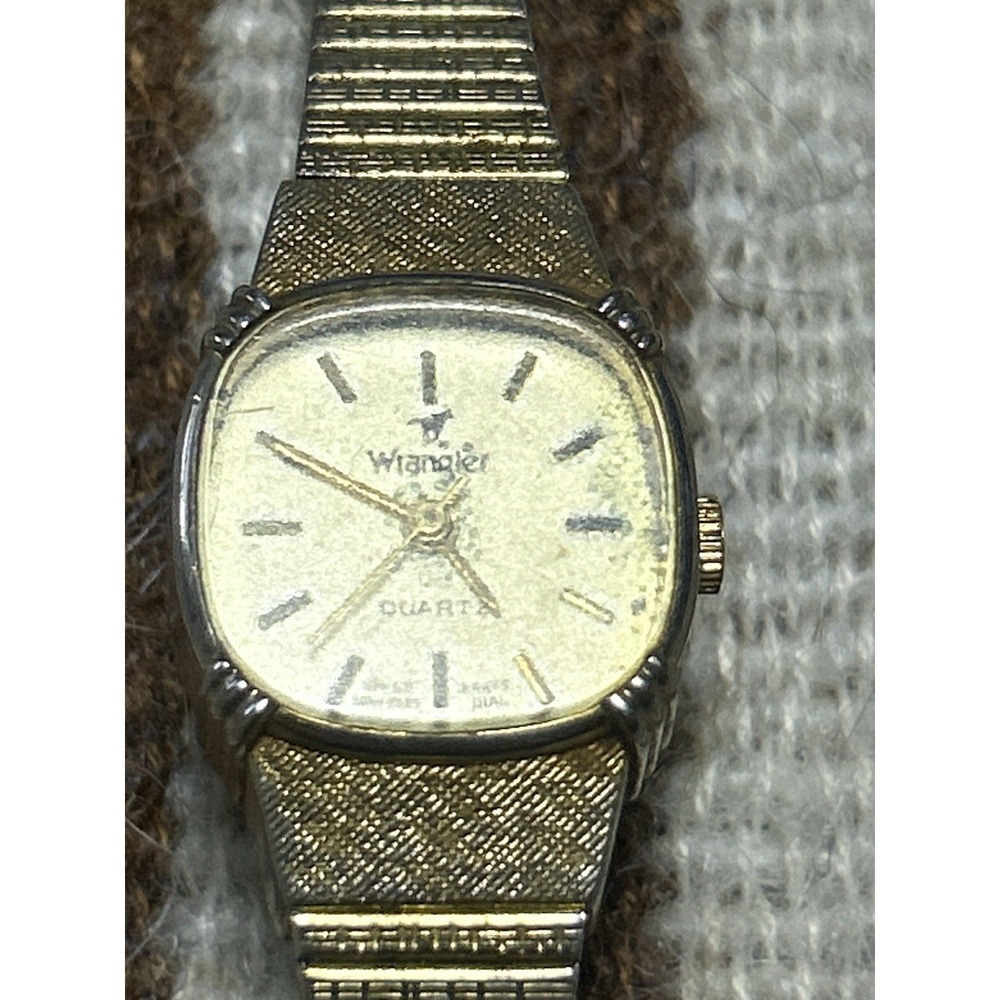 Vintage Wrangler Quartz Watch Made Hong Kong Gold Tone Stretch Band Untested